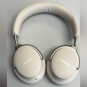 Bose QuietComfort Ultra Over-Ear Headphones
